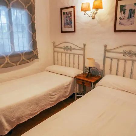 Esterlicia By Fontanilla Del Mar Holidays Villa Conil De La Frontera